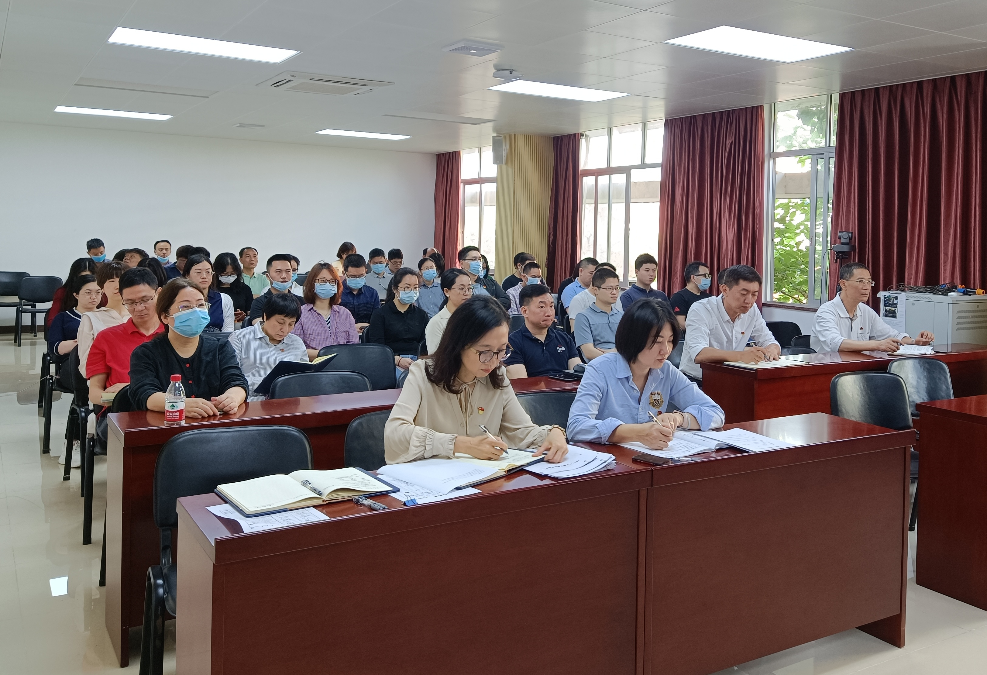 微信图片_20210407160324.jpg